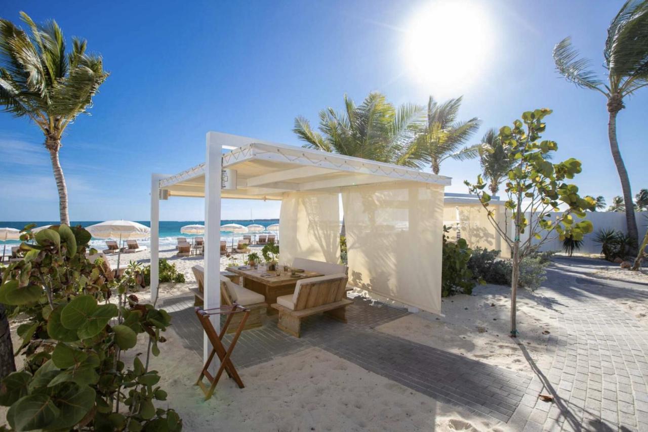 Front Line Unit 520 Ft2 - 48 M2, On Second Floor, Stunning Ocean View Daire Cul de Sac Dış mekan fotoğraf